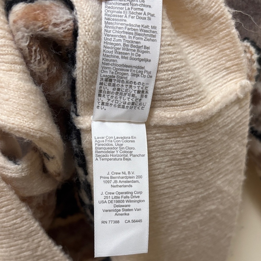 J. Crew Fair Isle Merino Blend
Cardigan Nordic - Picture 6 of 12